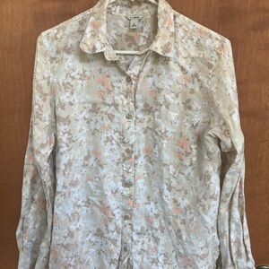 L.L. Bean Women’s Light Beige Floral Linen Button-Down Shirt with Peach Accents
